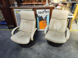 Paire de fauteuils vintage 