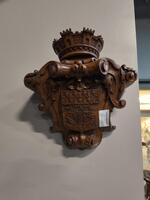 Décoration en bois sculpté 