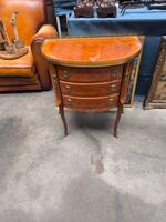 Petit meuble bois de placage 180 euros 